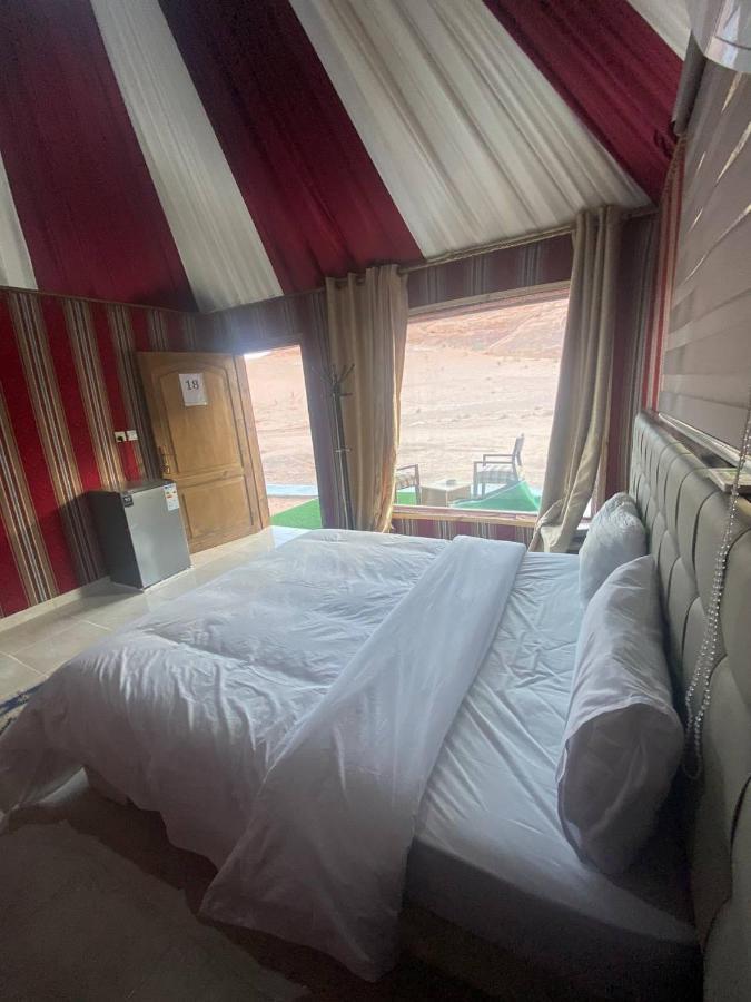 Hotel Omar Ali Luxury Camp Wadi Rum Exterior foto