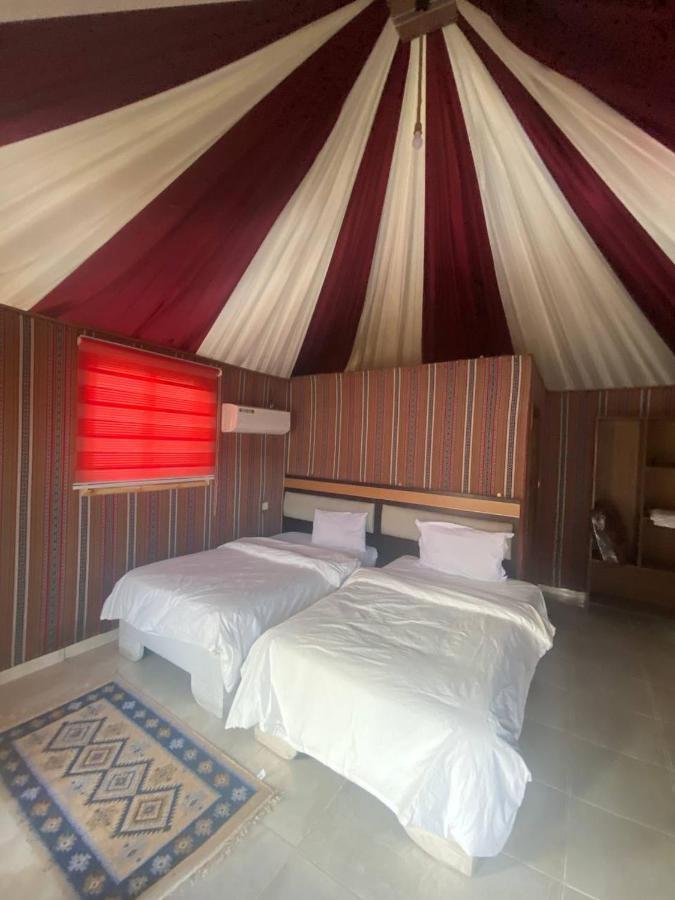 Hotel Omar Ali Luxury Camp Wadi Rum Exterior foto