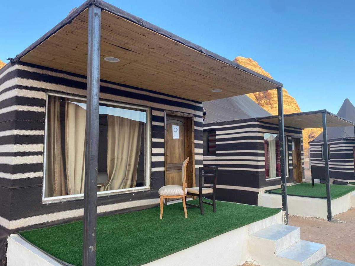 Hotel Omar Ali Luxury Camp Wadi Rum Exterior foto